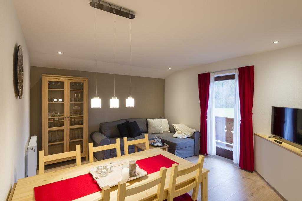 Haus Alpenblick Lofer Exterior foto